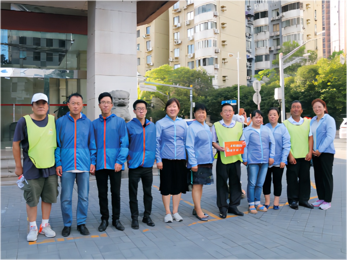 交通文明岗志愿者团队